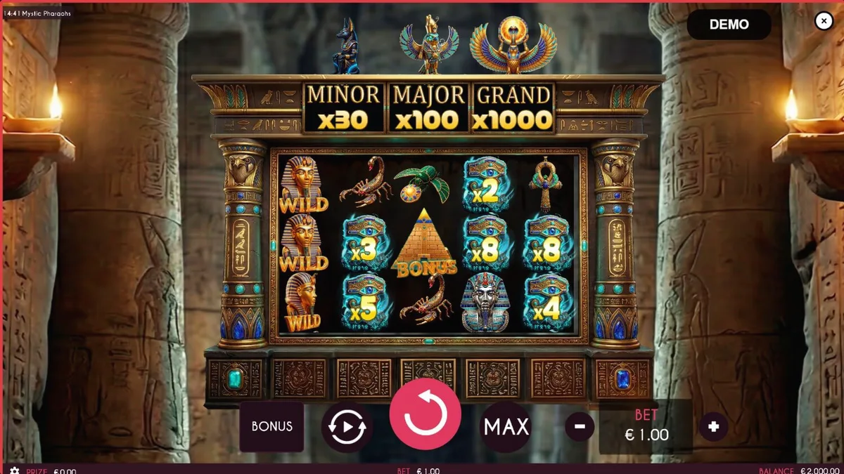 Interface do jogo de slot Mystic Pharaoh com tema egípcio